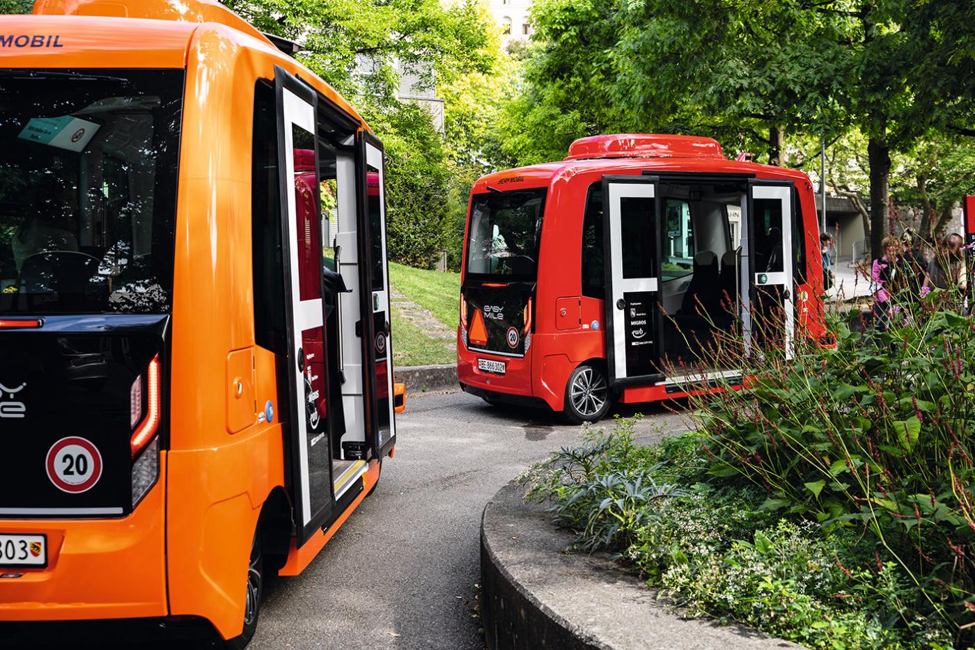Bis Ende 2021 wurden in Bern auf öffentlichen Strassen Versuche mit zwei Shuttle-Bussen durchgeführt.