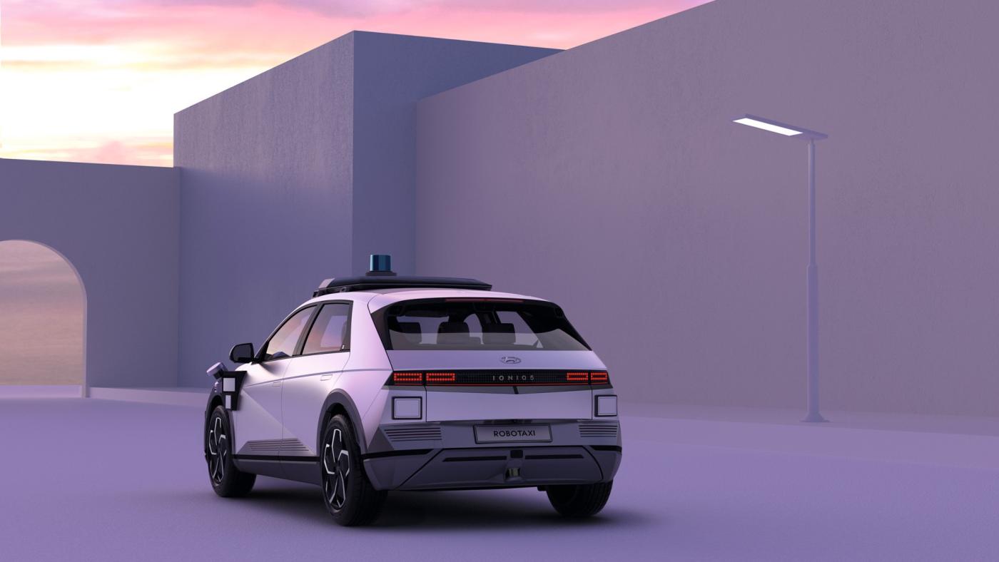 Un exemple de robotaxi à propulsion électrique: il est prévu que la Ioniq 5 de Hyundai et Motional atteigne le niveau 4 d'automatisation de la SAE.